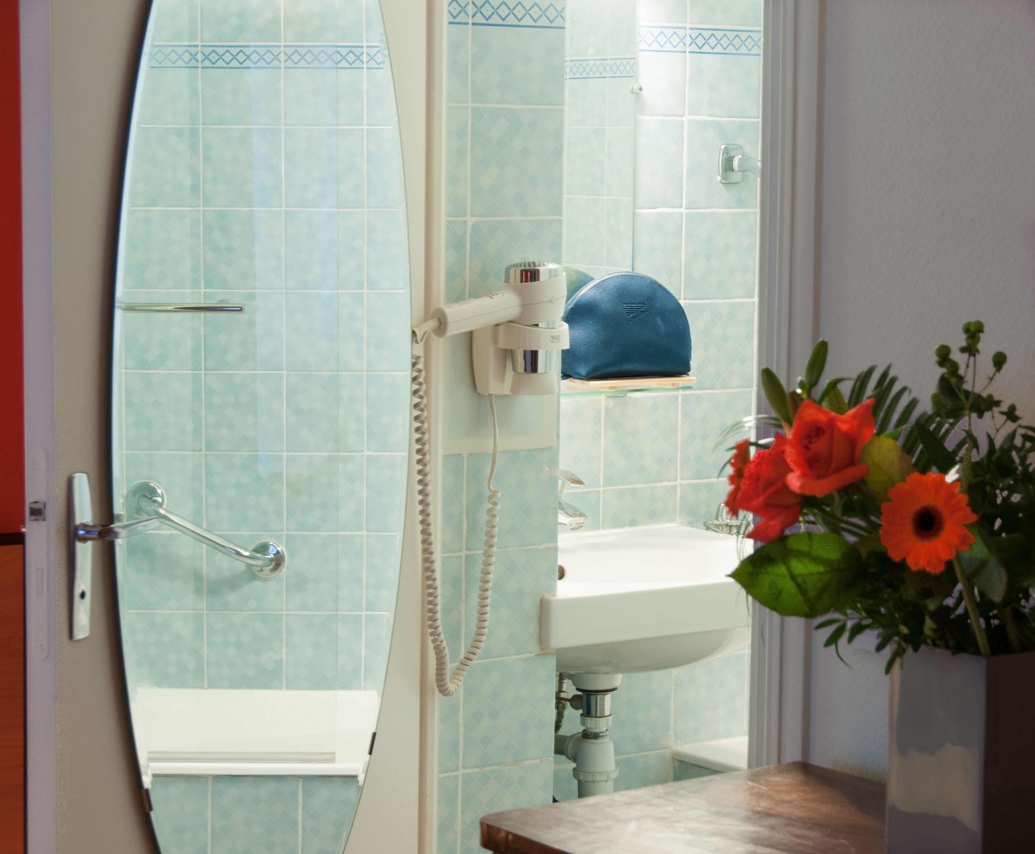 Eden Montmartre Parigi