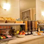 Eden Montmartre Hotel