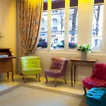 Eden Montmartre Hotel