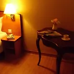 Hotel Eden Montmartre Parigi