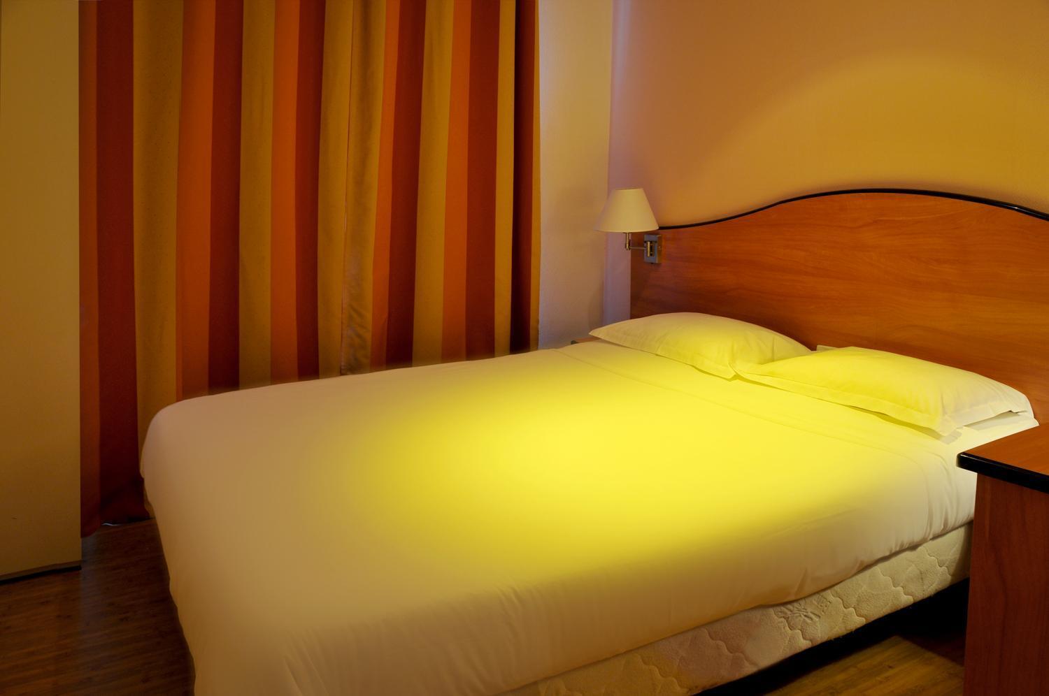 Eden Montmartre Hotel 3*